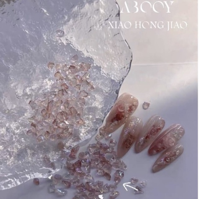 Sỏi thạch anh đính design vân đá nail