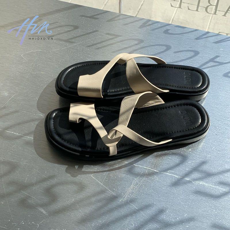 Dép Xỏ Ngón Đế Bằng Quai Chéo Thời Trang Đi Biển Mùa Hè Phong Cách Hàn Quốc Cho Nữ