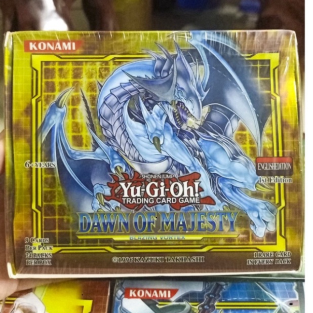 HỘP 240 lá bài Yugi-Oh- Vua Trò Chơi trở về tuổi thơ (có thể có rồng trắng mắt xanh)
