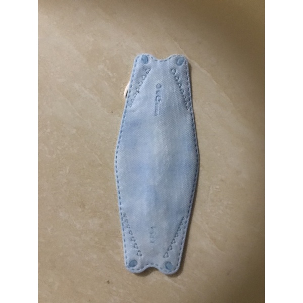 50c khẩu trang kf94 umino