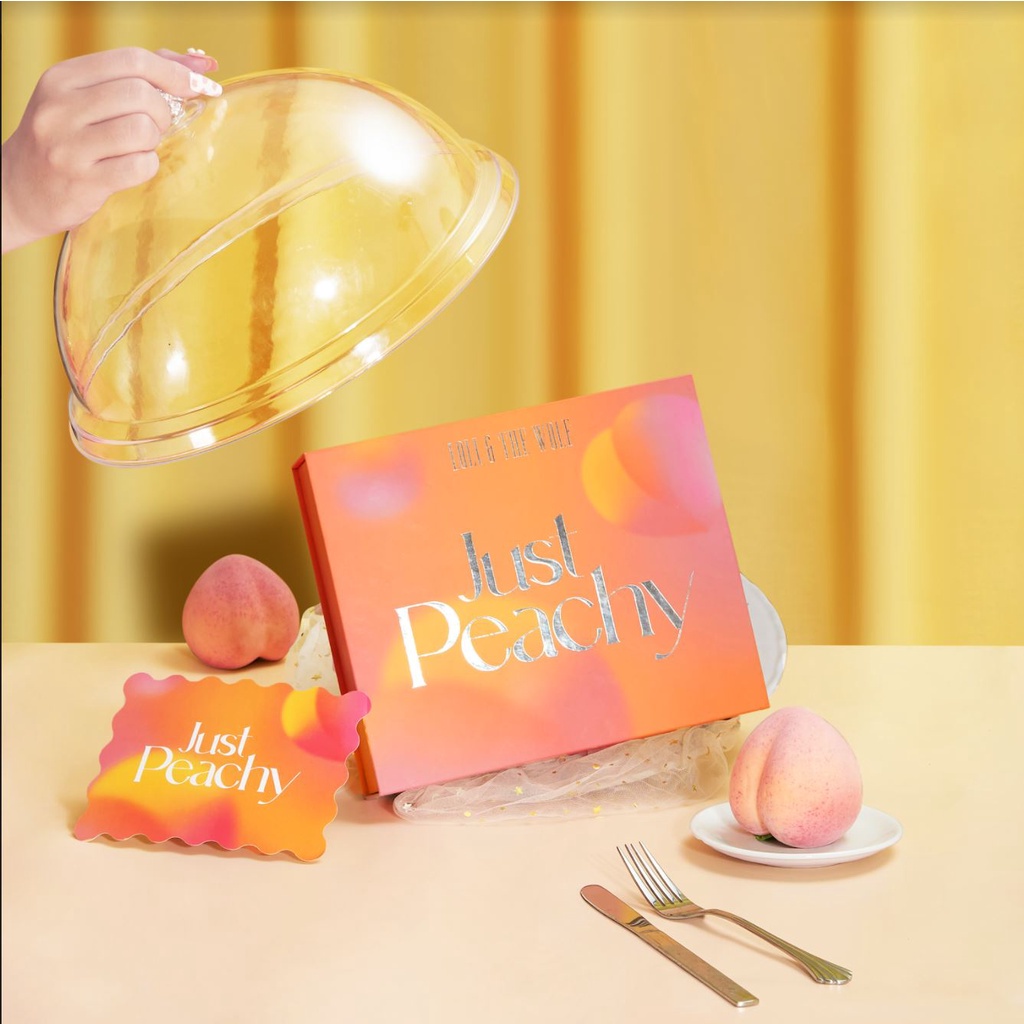 Set Quà Tặng Just Peachy Loli And The Wolf - Dd Vệ Sinh Nữ Đào 100ml & Nước Hoa Nữ Đào 50ml & Kissing Spray Vị Đào