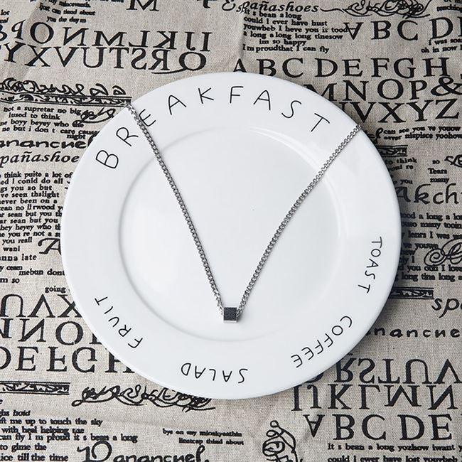 Vòng cổ Mặt Vuông Wang Yibo Phong Cách hip hop Nhật Bản Dễ Phối Đồ Thời Trang Cho Nam Và Nữ