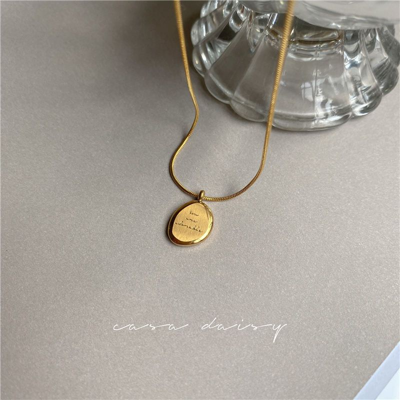 Vòng cổ Seiko!!! Vòng cổ Chữ Tiếng Anh Sang Trọng Nhẹ Nhàng Và Đa Năng Không Phai Màu Thiết Kế niche Cá Tính Mùa Hè Cho Nữ