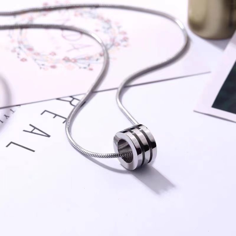 Vòng cổ Thép Titan Không Phai Màu Đơn Giản Phong Cách Âu Mỹ Cho Nam Và Nữ