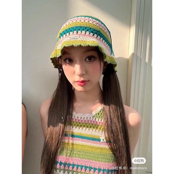 áo croptop móc thủ công theo yêu cầu
