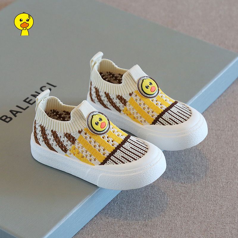 Giày Thể Thao Phối Lưới Hình Vịt Vàng Dễ Thương Cho Bé