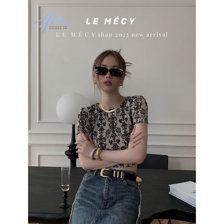 Áo Thun Ngắn Mỏng Vừa Vặn Mùa Hè In Họa Tiết Cổ Điển Phong Cách Mỹ Cho Nữ