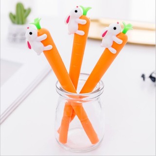 Bút bi nước thỏ ôm cà rốt (mực xanh - mực đen)