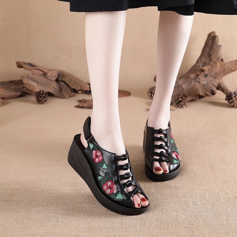 Dép Sandal Đế Xuồng Dày Hở Mũi Bằng Da Thật Thêu Họa Tiết Thời Trang Mùa Hè Dành Cho Bạn Nữ