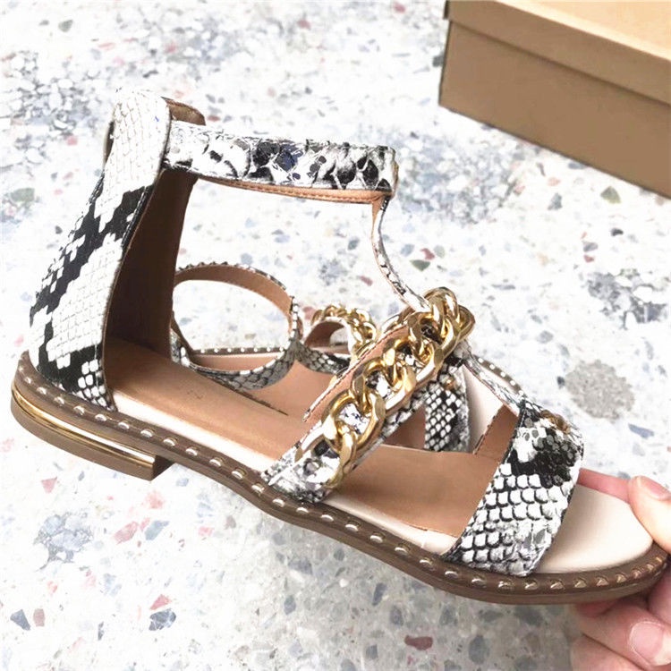 Giày Hở Ngón Đế Bằng Phối Dây Xích Họa Tiết Da Rắn Cỡ Lớn Thời Trang Mùa Hè Xinh Xắn Cho Nữ