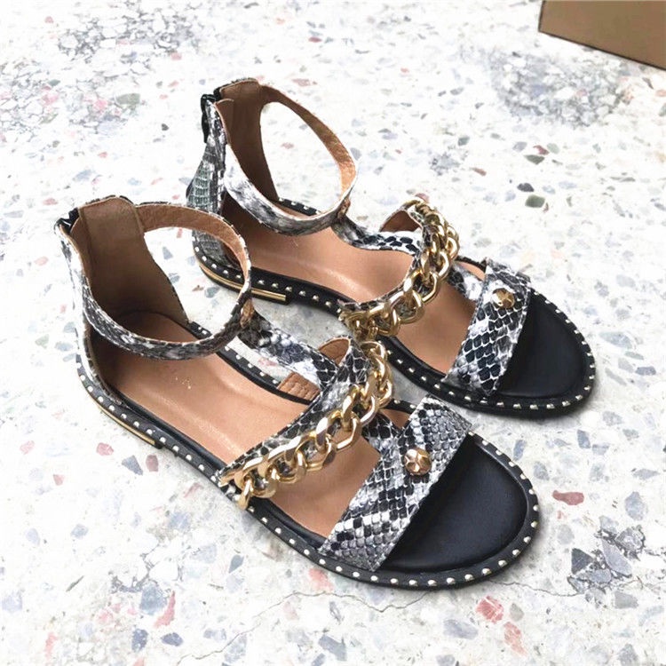 Giày Hở Ngón Đế Bằng Phối Dây Xích Họa Tiết Da Rắn Cỡ Lớn Thời Trang Mùa Hè Xinh Xắn Cho Nữ