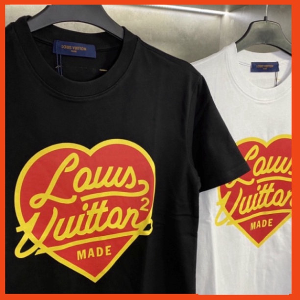 Áo thun nam nữ Lờ Vi trái tim cổ tròn. Áo Phông Trái Tim Siêu Hot Thiết kế đẹp mắt trẻ trung năng động. | BigBuy360 - bigbuy360.vn