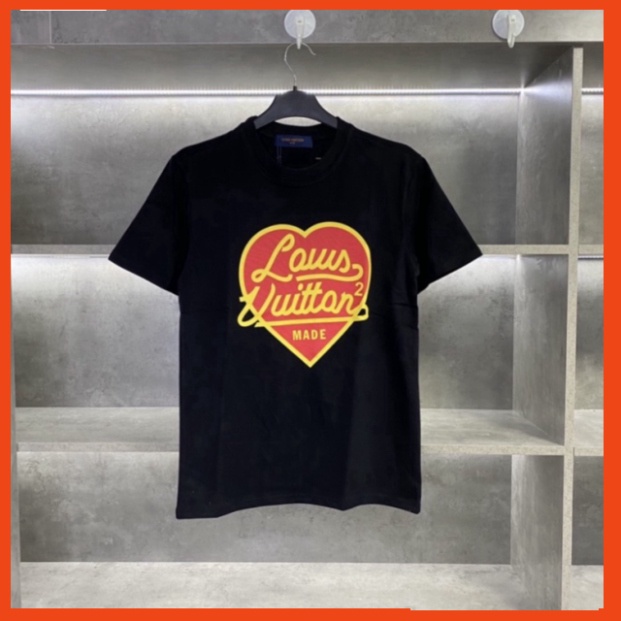 Áo thun nam nữ Lờ Vi trái tim cổ tròn. Áo Phông Trái Tim Siêu Hot Thiết kế đẹp mắt trẻ trung năng động. | BigBuy360 - bigbuy360.vn