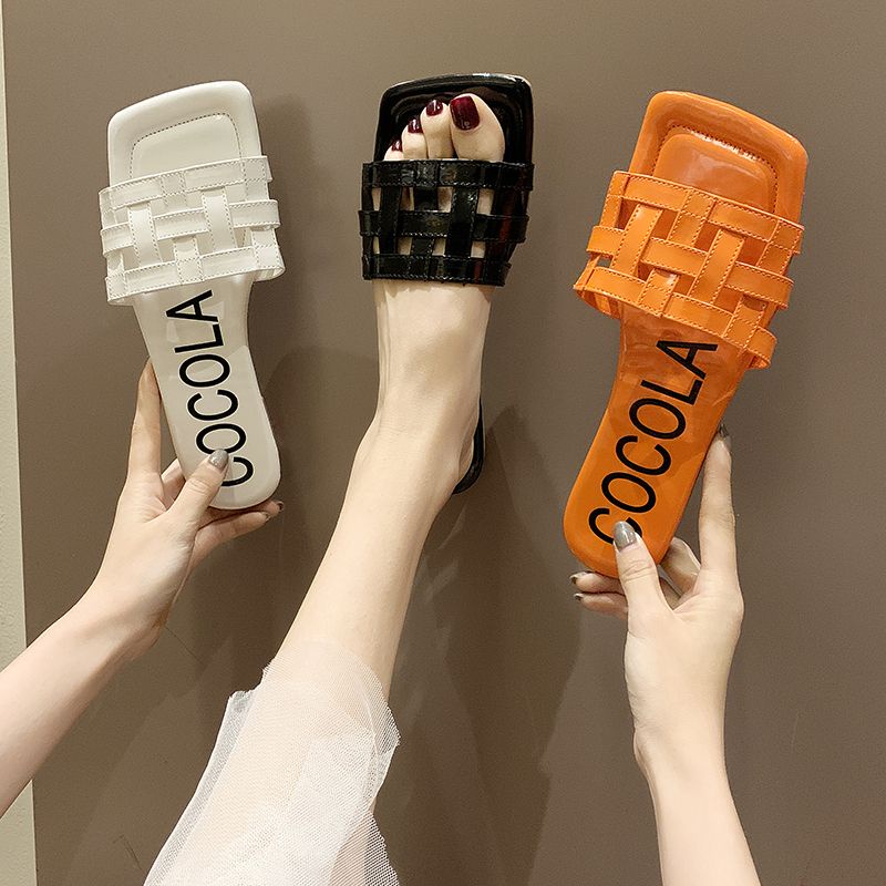 Dép Sandal Đế Bằng Mềm Nhẹ Thoải Mái Thời Trang Xuân Hè Phong Cách Hàn Quốc Cho Nữ