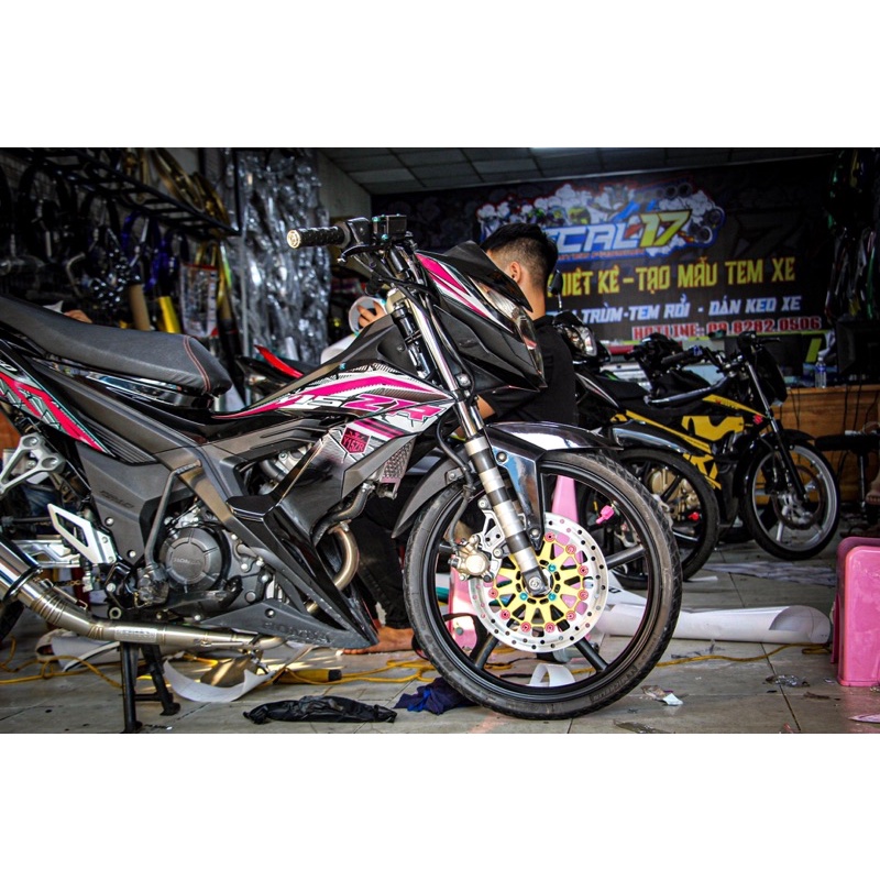 Tem sonic đen tem hồng đen