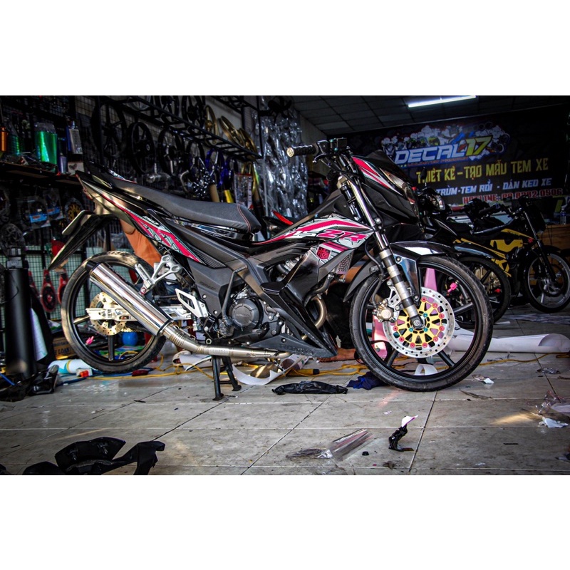 Tem sonic đen tem hồng đen