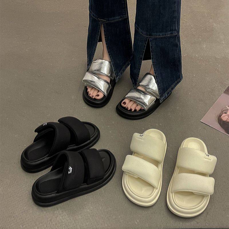 Dép Nữ Đế Dày Màu Bạc Thời Trang Mùa Hè 2023 Mới Chống Trơn Trượt