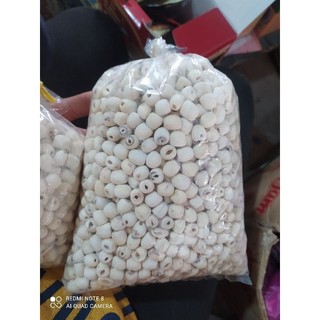 hạt sen khô nấu chè, cháo, hầm canh