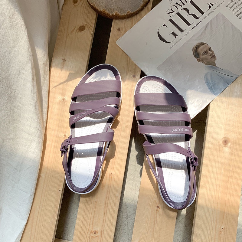 Giày Xăng Đan Nhựa Đế Bằng Hở Mũi Đục Lỗ Thời Trang Đi Biển 2022 Cho Nữ