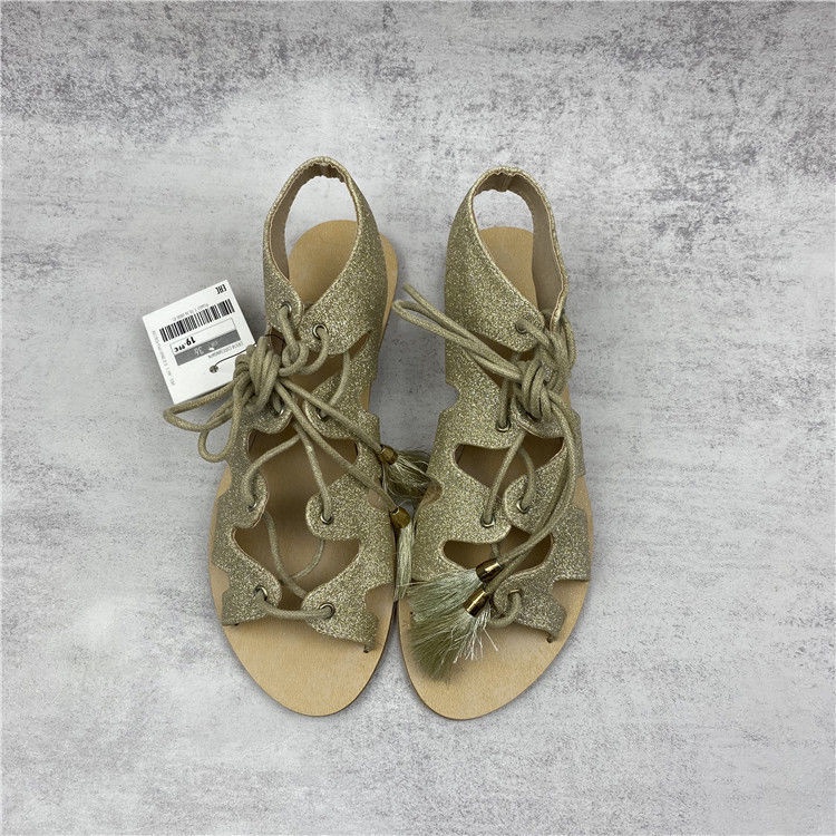 Giày Sandal Hở Ngón Đế Bằng Quai Chéo Đính Kim Sa Phối Tua Rua Thời Trang Cho Nữ