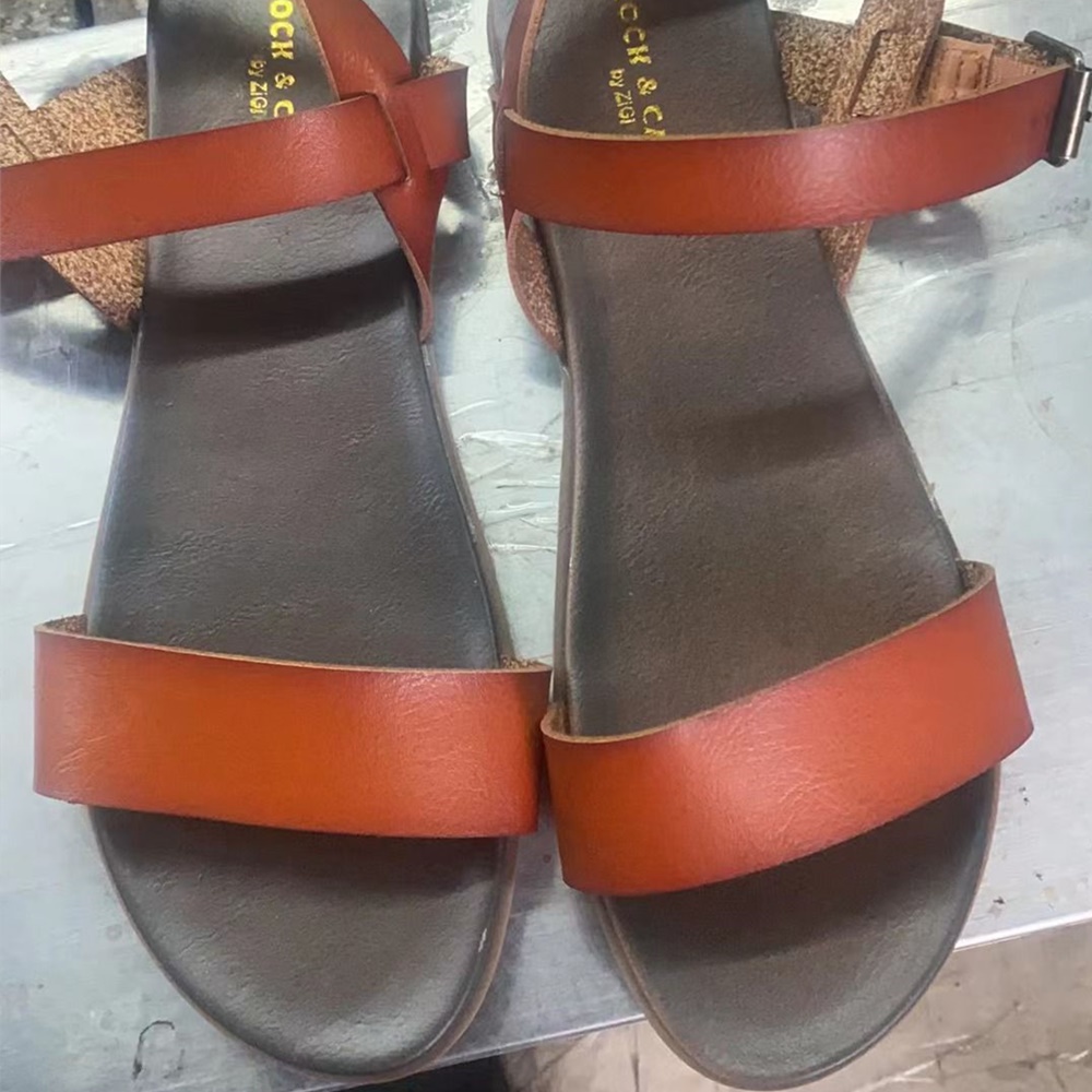 Sandal Đế Bằng Chất Liệu Da Siêu Mềm Cao Cấp Thời Trang Dành Cho Nữ