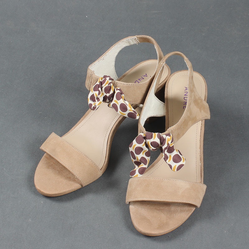 Giày Sandal Cao Gót Bằng Da Thật Siêu Nhẹ Hở Ngón Phong Cách Phương Tây Cho Nữ