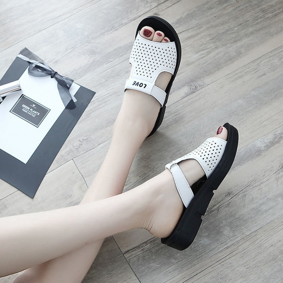 Dép Sandal Da Đế Mềm Chống Trượt Thời Trang Mùa Hè 2022 Cho Nữ