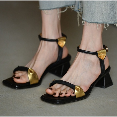 Giày Sandal Cao Gót Da Mềm Hở Ngón Mũi Vuông Thời Trang Mùa Hè Cho Nữ