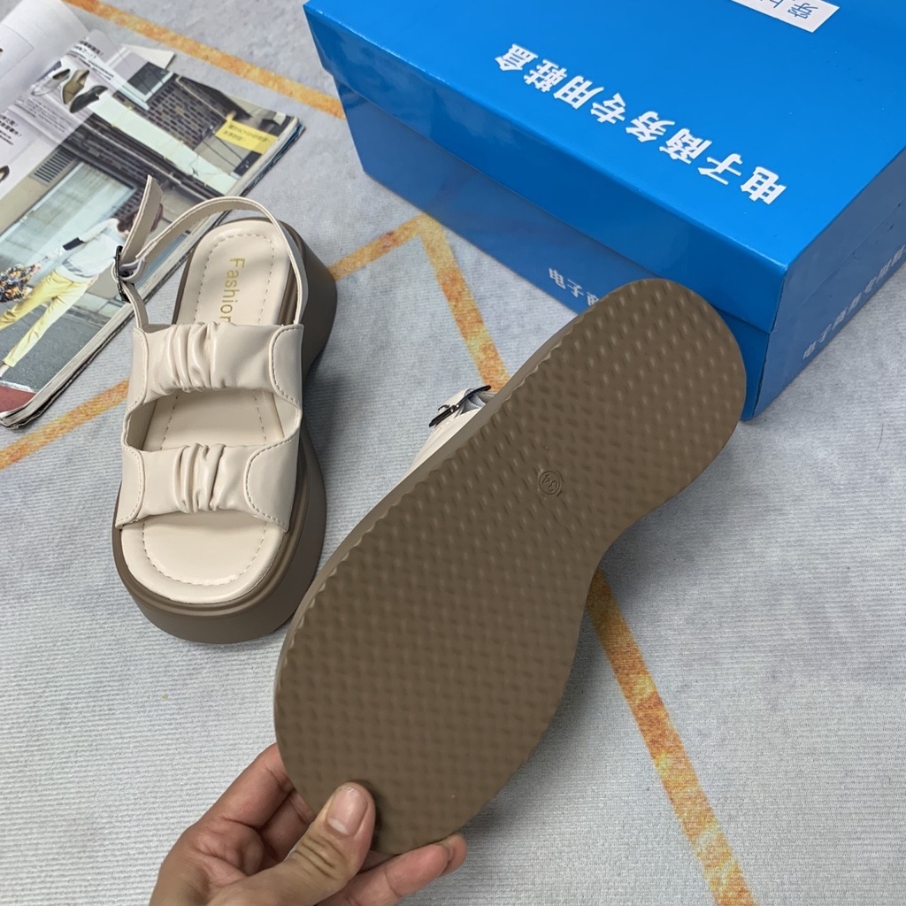 Sandal Đế Mềm Siêu Nhẹ Cỡ Nhỏ 34 Thời Trang 2022 Cho Nữ