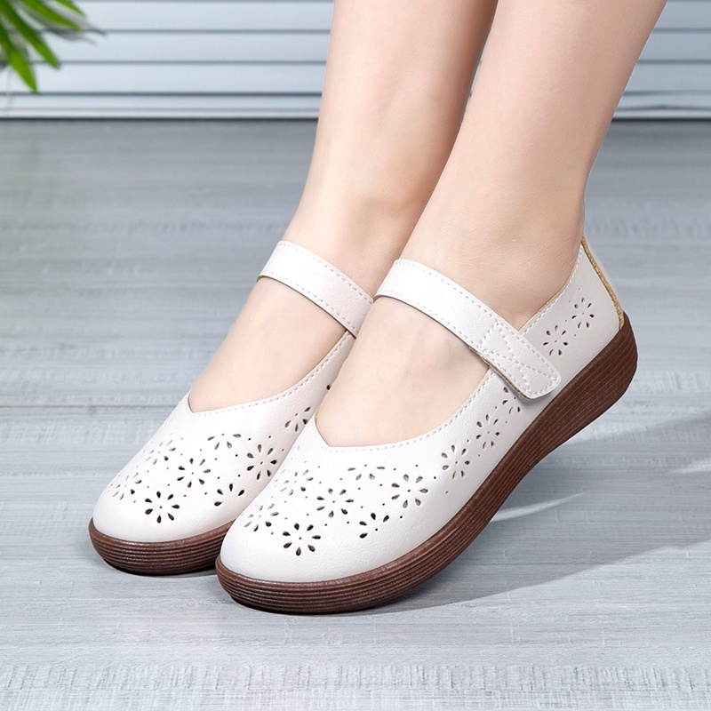 Giày Sandal Đế Mềm Khoét Lỗ Thoáng Khí Thời Trang Mùa Hè Cho Nữ