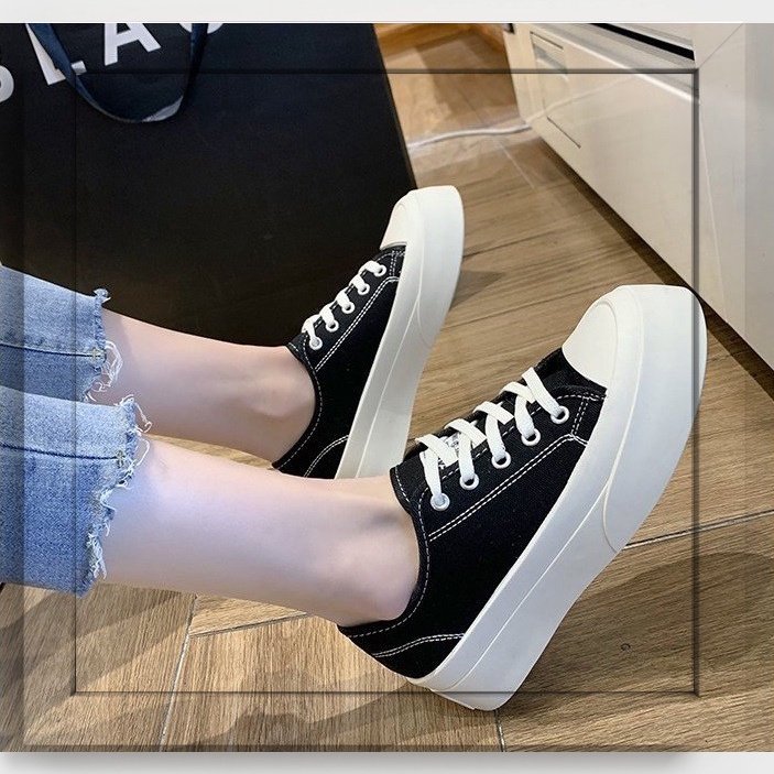 Giày thể thao nữ cao 4cm đế bằng bánh mì basic độn đế vải canvas bata mới hot phong cách retro