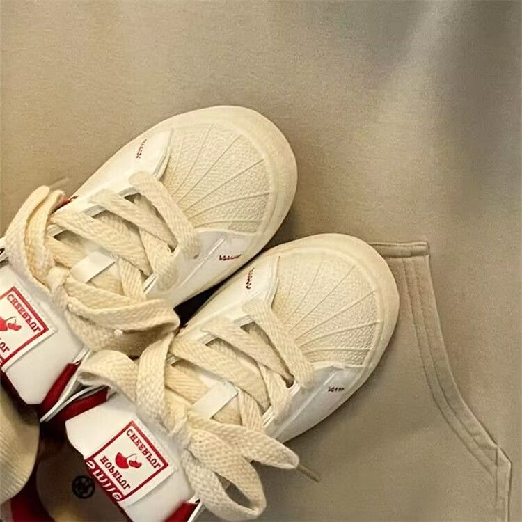 Giày Thể Thao Đế Dày Thoải Mái Màu Trắng Thiết Kế Vỏ Sò Cổ Điển Thời Trang Xuân Hè Cho Nữ