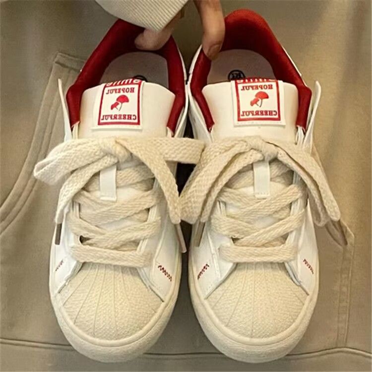 Giày Thể Thao Đế Dày Thoải Mái Màu Trắng Thiết Kế Vỏ Sò Cổ Điển Thời Trang Xuân Hè Cho Nữ