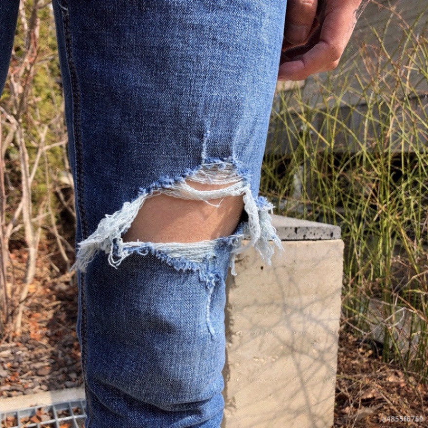 Quần Jean Dài Nam Rách Đùi Trái giãn nở 4D màu xanh da trời lá cây Đậm Dáng Slim Fit From Dáng Siêu Đẹp mẫu 021 a256 a32 | BigBuy360 - bigbuy360.vn