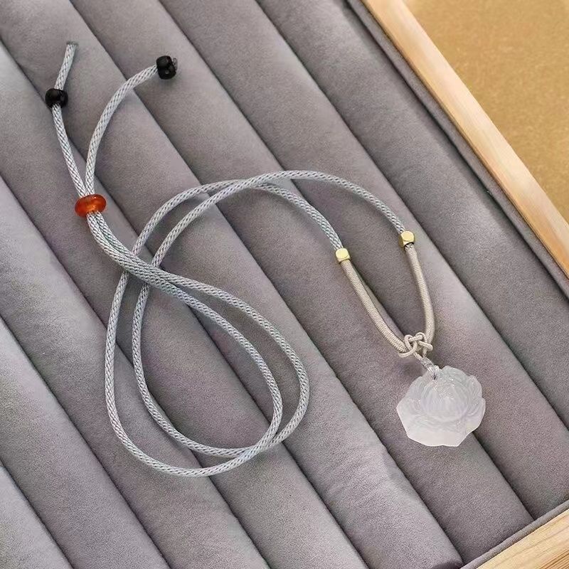 Vòng Cổ Ổ Khóa An Toàn Hình Hoa Sen Nhỏ Ruyi Thiết Kế Độc Đáo Cho Nữ