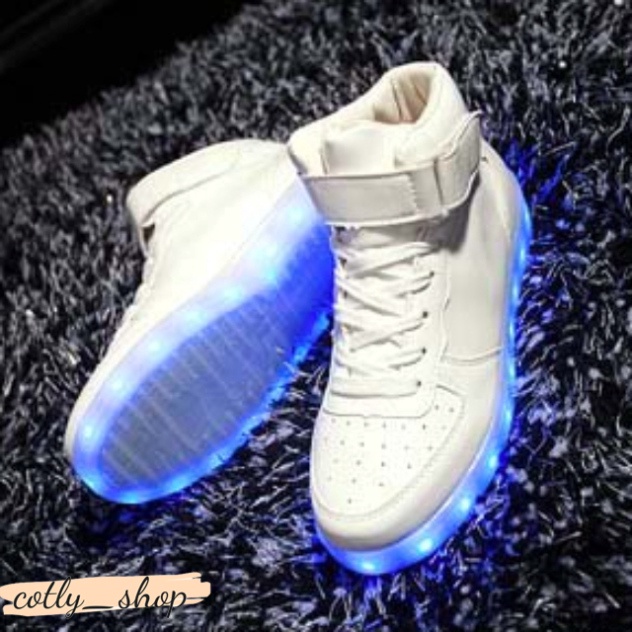 Giày thắp sáng Trắng Cao Cổ giới tính 8 hình thức Sáng đổi mới Màu.Giày Sport đèn LED chiếu sáng trang điểm Xuân Hè Hàn