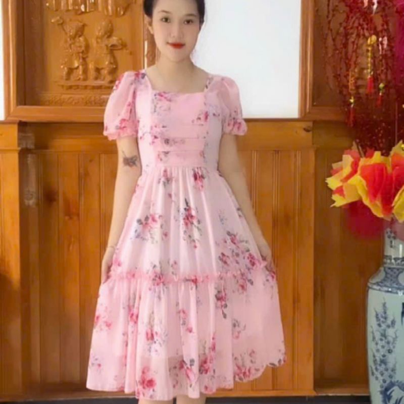 VÁY HOA VOAN CỔ VUÔNG TAY PHỒNG