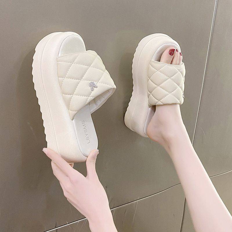 Dép lê đế dày thời trang mẫu mới 2023 nữ đi bên ngoài