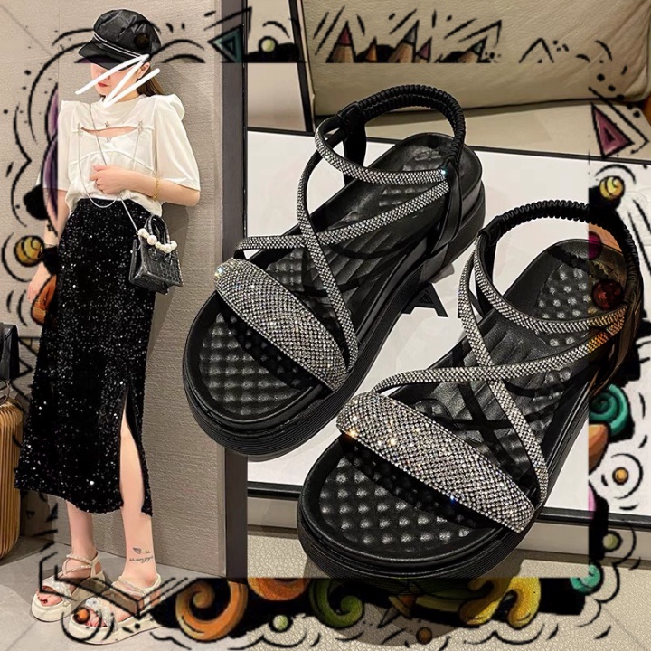 👉 Giày sandal nữ quai ngang SD CƯỜM đính đá bản to hàng QC đế cao 4p 2 màu đen/kem mẫu mới hot