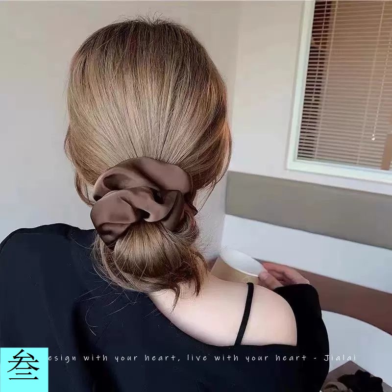 Dây Buộc Tóc Cao Su Satin Không Đường May Hình Chú Heo Thời Trang Mùa Hè Dành Cho Nữ