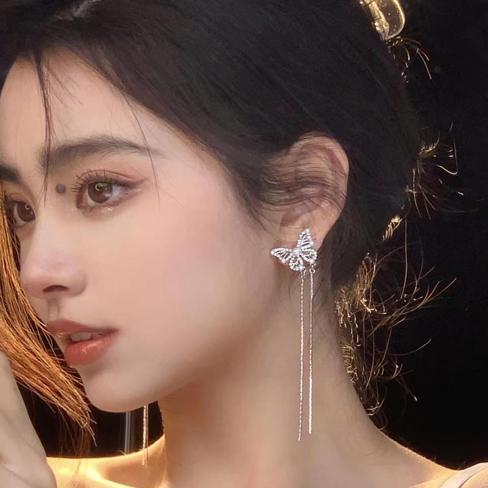 Bông Tai Tua Rua Dáng Dài Hình Bướm Siêu Lấp Lánh Thời Trang Dự Tiệc