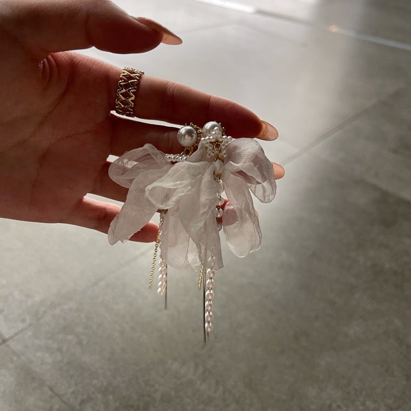 Bông Tai Bạc Dáng Dài Đính Ngọc Trai Phối Tua Rua Phong Cách Pháp Thời Trang Sang Trọng