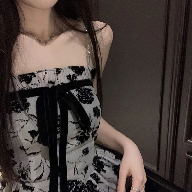 Đầm Hai Dây Dáng Ôm In Hoa Phong Cách Pháp Cao Cấp Dành Cho Bạn Nữ