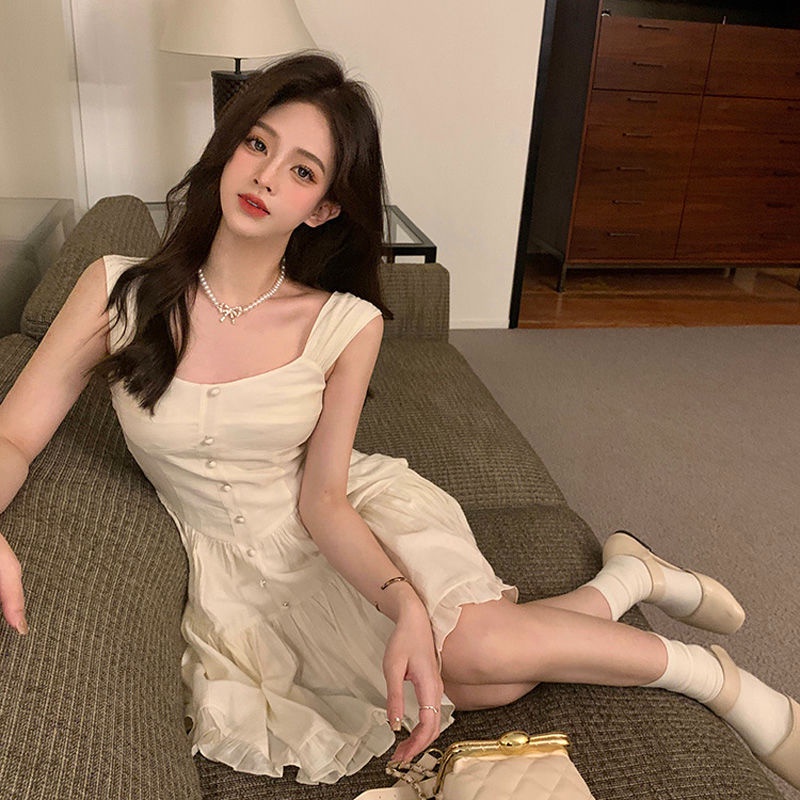 Đầm Hai Dây Phong Cách Ngọt Ngào Dễ Phối Đồ Cho Nữ