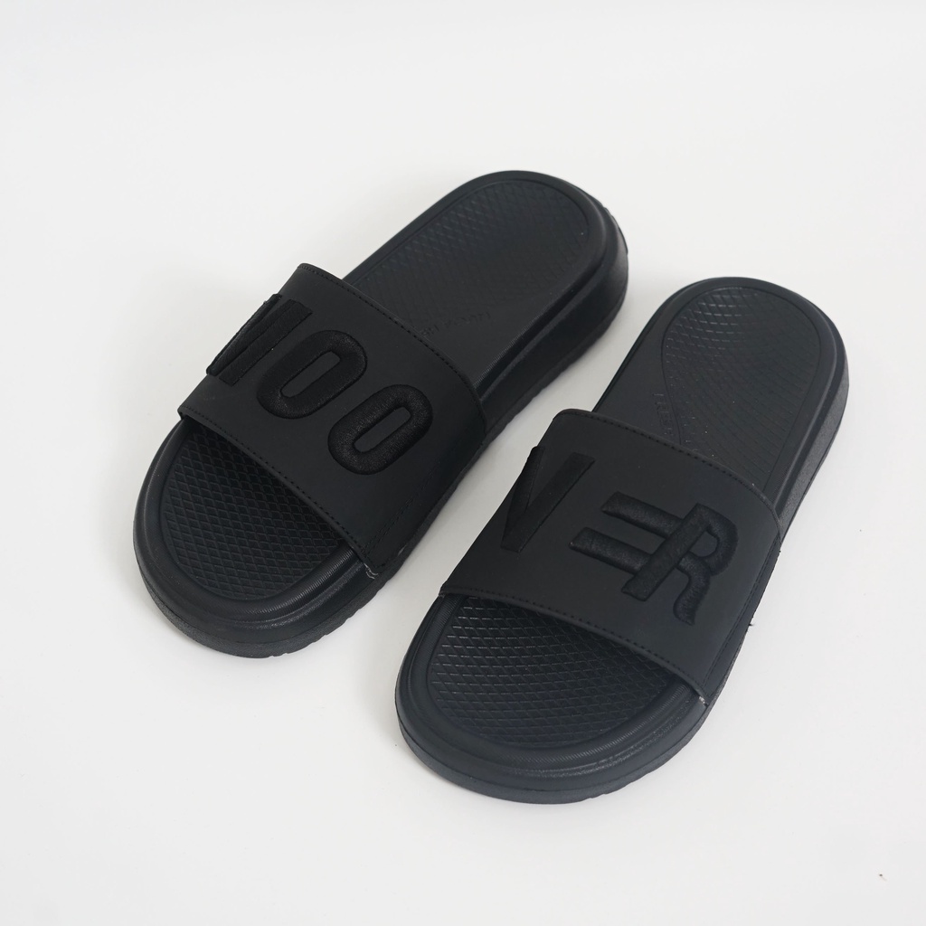 Dép quai ngang Logo thêu 3D chất lượng cao MOOVER dép Slipper Unisex đế cao êm chân chống thấm nước
