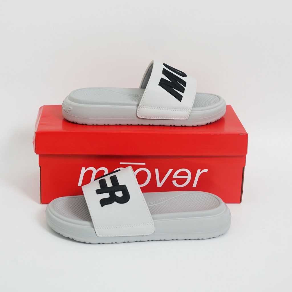 Dép quai ngang Logo thêu 3D chất lượng cao MOOVER dép Slipper Unisex đế cao êm chân chống thấm nước