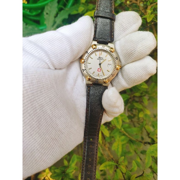Swiss military ( swiss made), size 36-39mm, dây da bò, máy roda vàng , hình thức đẹp