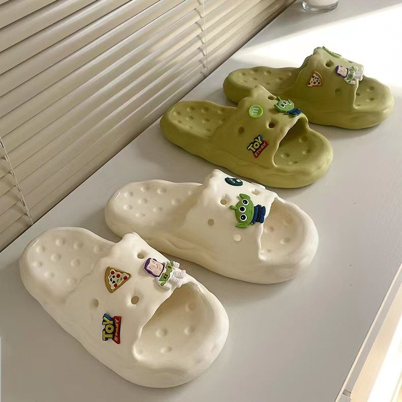 Dép Đi Trong Nhà Tắm Chống Trượt Họa Tiết Hoạt Hình Buzz Lightyear Dễ Thương Cho Nữ
