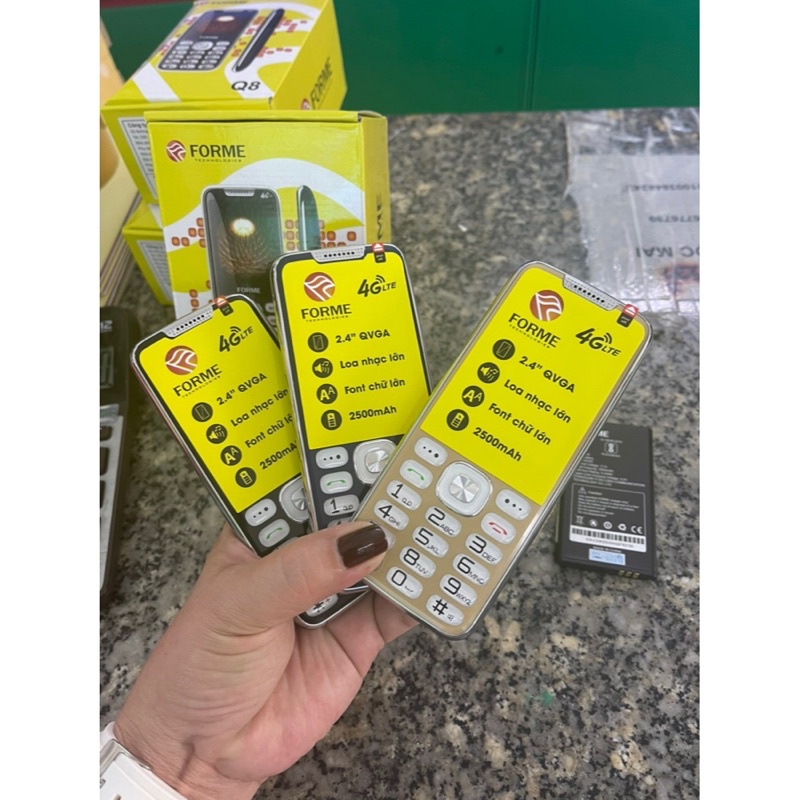 Điện thoại Forme Q8 4G - Hàng chính hãng