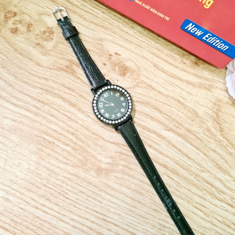 Đồng hồ nữ máy Nhật đính đá